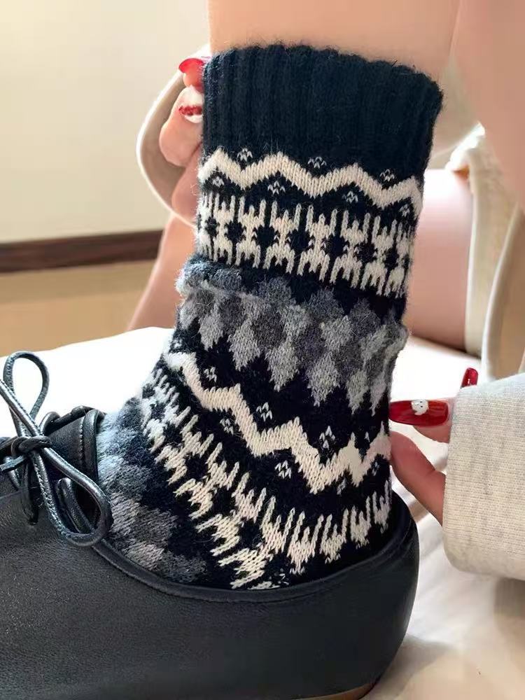 Fleece Lined Wool Mid Calf Socks