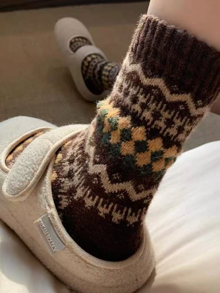 Fleece Lined Wool Mid Calf Socks